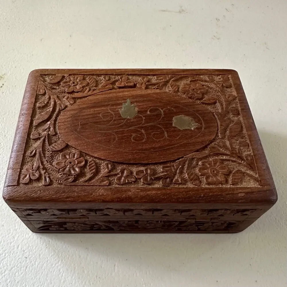 Vintage Hand Carved Inlaid Brass Accent Wooden Jewelry Trinket Keepsake Box